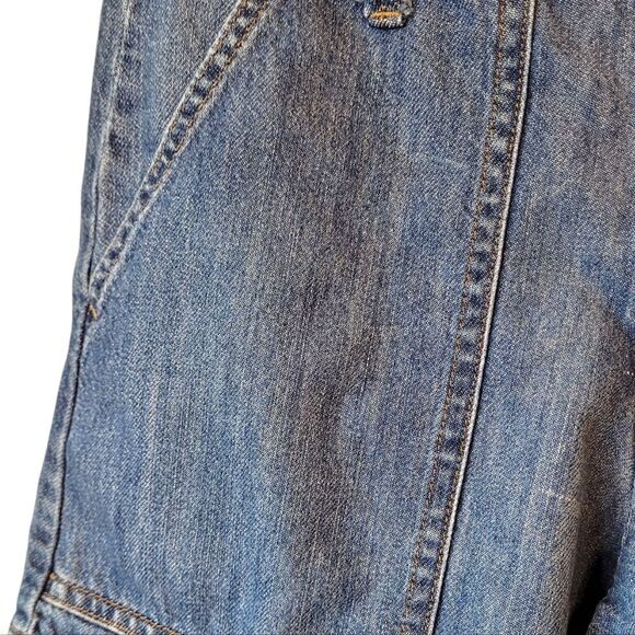 Banana Republic Women's Light Wash Blue Utility Pocket Shorts Size 4/27 - Picture 5 of 6